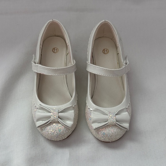 Other - White Glitter Mary Jane Heels